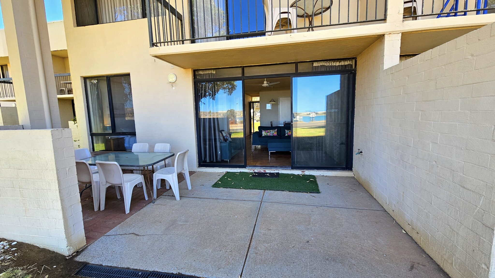 3/156 Grey Street KALBARRI WA